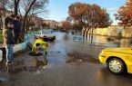 انجام عملیات رفع آبگرفتگی در نقاط مختلف سطح منطقه ۶ تبریز