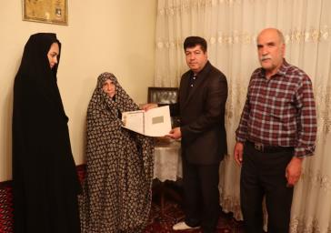 دیدار شهردار منطقه ۶ تبریز با دو خانواده شهدای معظم دفاع مقدس