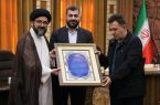 تجلیل از قاری نوجوان در چهل و ششمین قرار خدمت شهرداری تبریز تجلیل از قاری نوجوان در چهل و ششمین قرار خدمت شهرداری تبریز