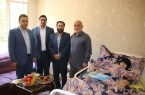 تجلیل معاون مالی و اقتصادی منطقه ۴ از خانواده شهید اهل قلم، «مجید جباری شهیر» تجلیل معاون مالی و اقتصادی منطقه ۴ از خانواده شهید اهل قلم، «مجید جباری شهیر»