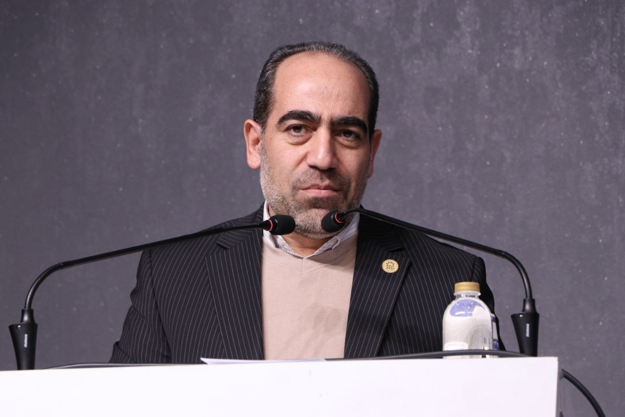 دانشگاه‌های استان آمادگی دارند در کنار صنایع باشند
