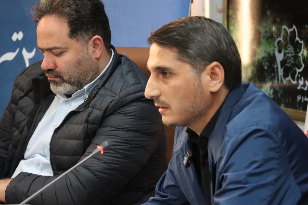 اجرای آرماتوربندی فونداسیون ضلع غربی سر درب باغ موزه دفاع مقدس