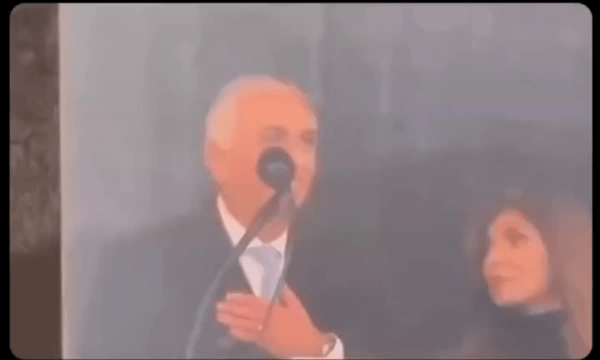 مواظب باش نشکنی شازده!